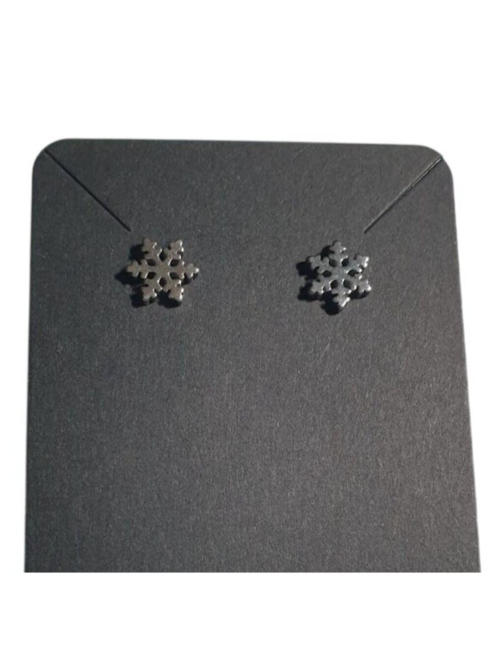 Snowflake Stud Earrings Silver Tone Winter Lightweight Women Girls Jewelry Gift